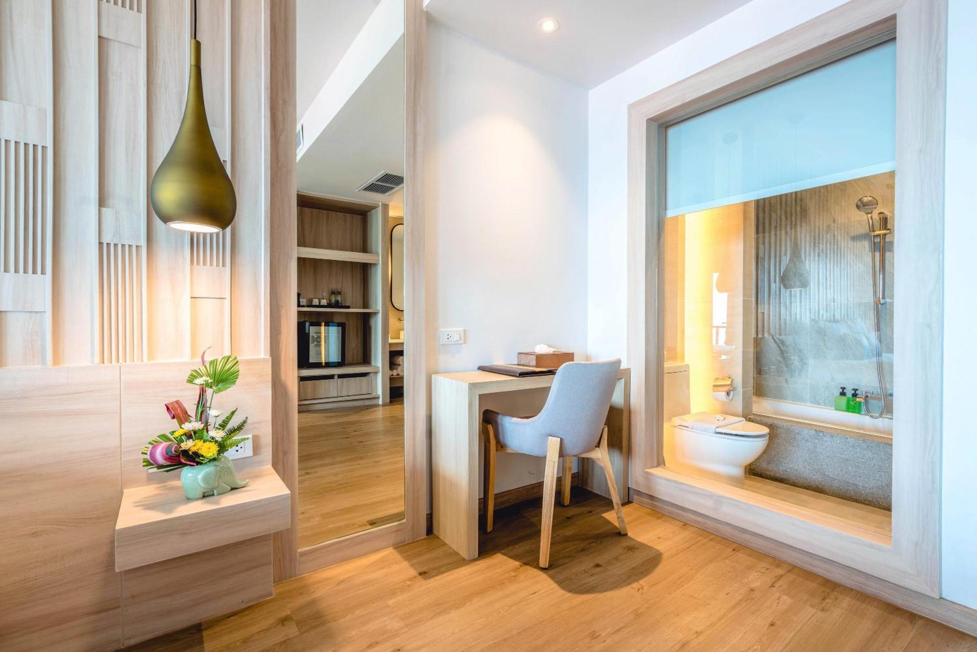 Namaka Resort Kamala Екстериор снимка Deluxe Suite