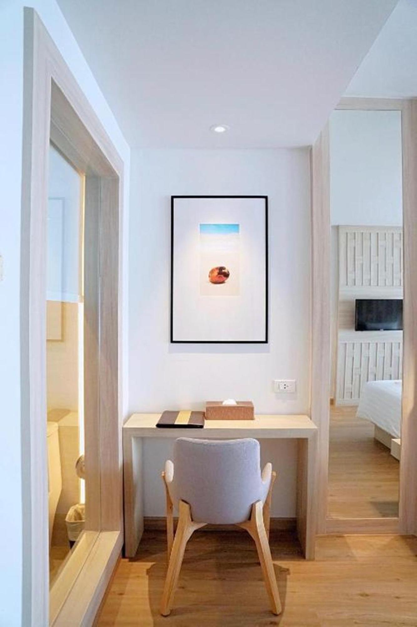 Namaka Resort Kamala Екстериор снимка Installation view of the exhibition "The Sea is a Room", 2019