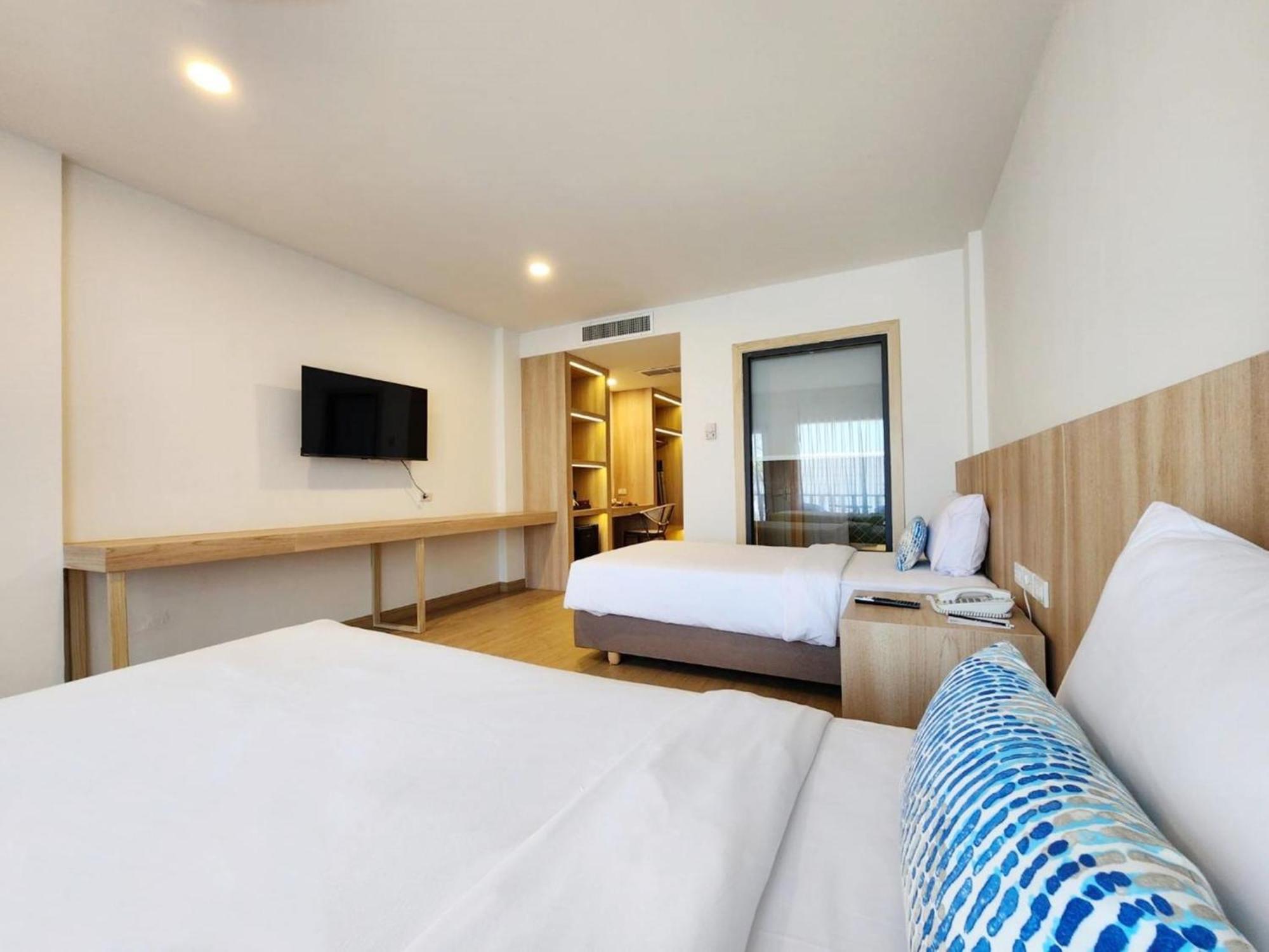 Namaka Resort Kamala Екстериор снимка