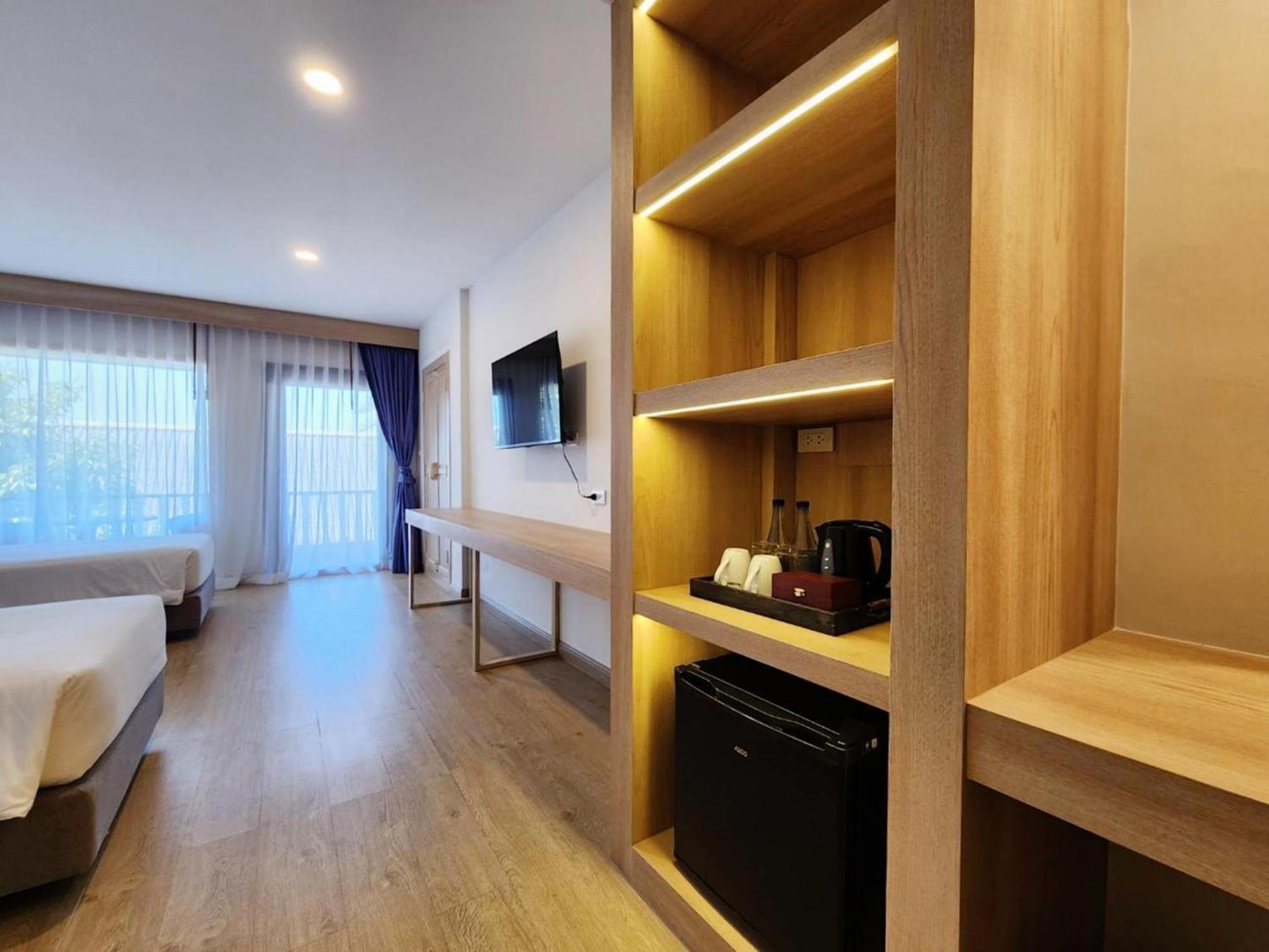 Namaka Resort Kamala Екстериор снимка